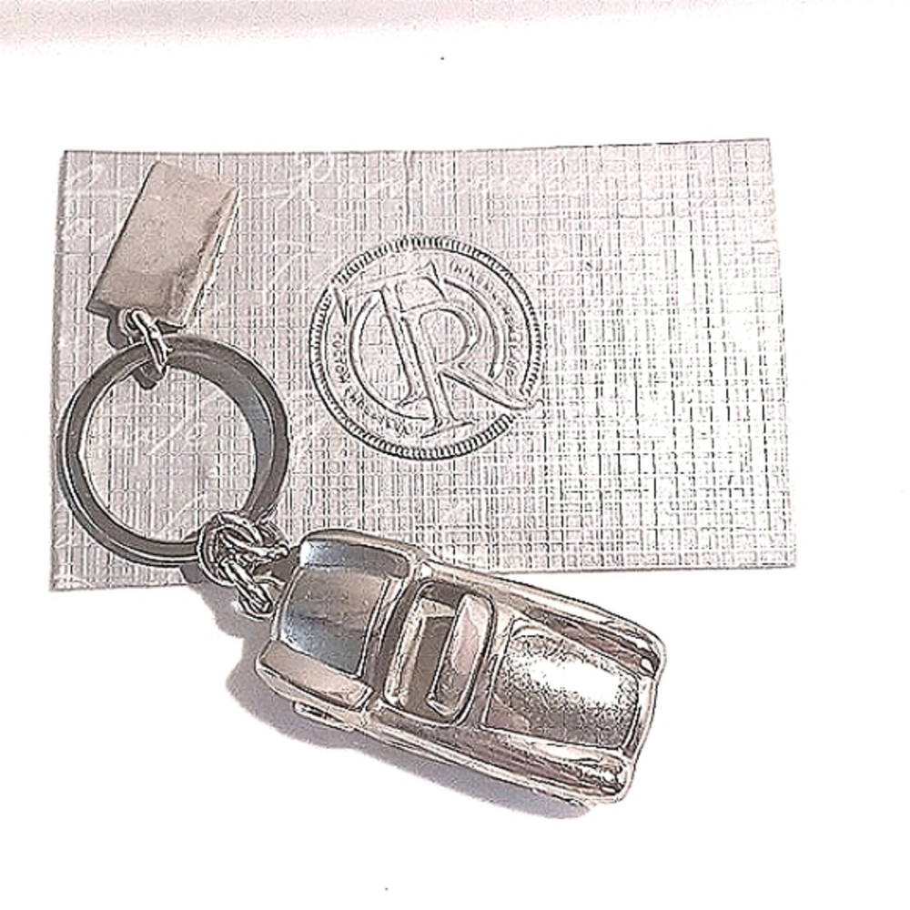 THINGS REMEMBERED Sports Car 🚘 Key Chain